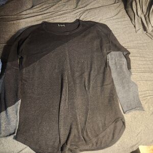 Smartwool Womens Black and Gray Crewneck Sweater